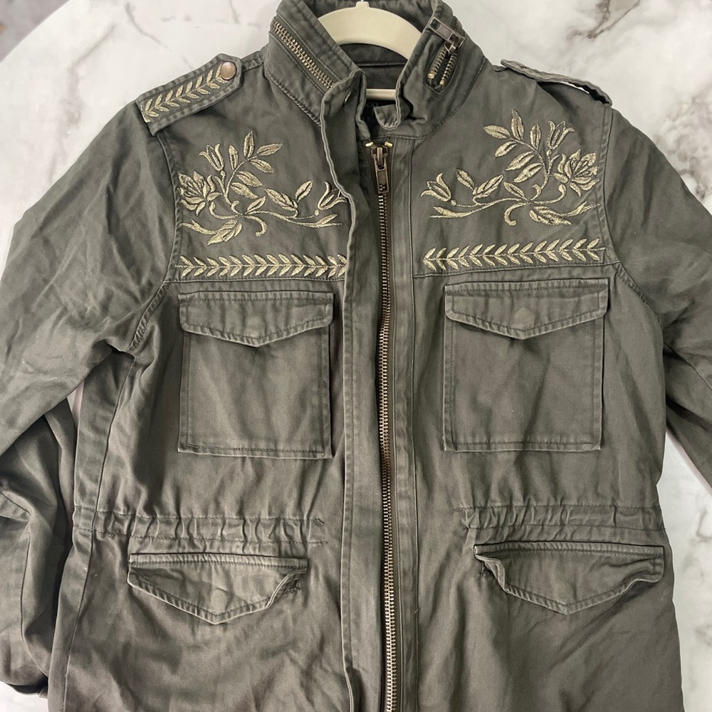 Forever 21 Military Gold Embroidered Jacket Size M
